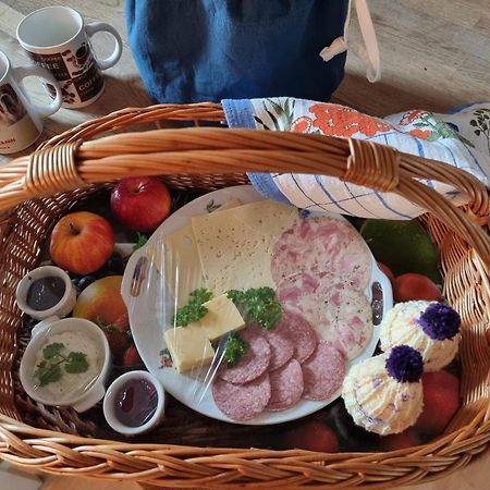 Zimmervermietung Zahn Baalberge Экстерьер фото