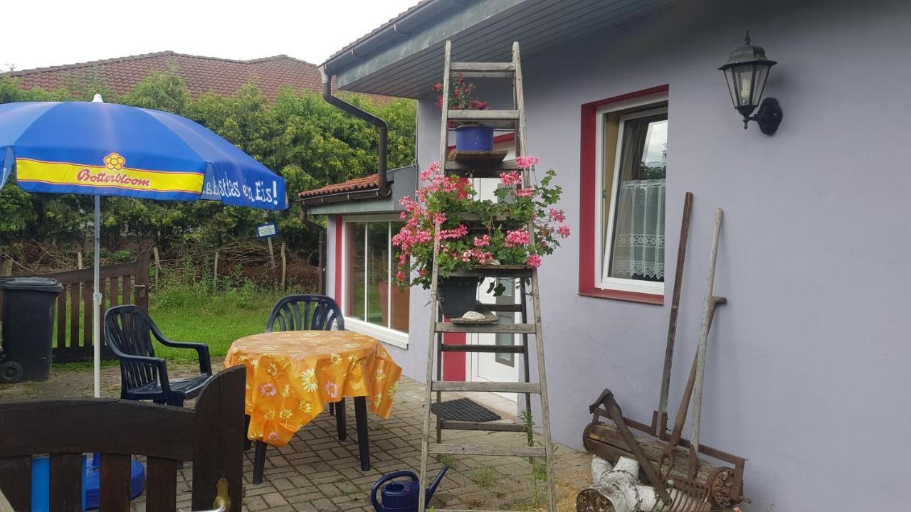Zimmervermietung Zahn Baalberge Экстерьер фото
